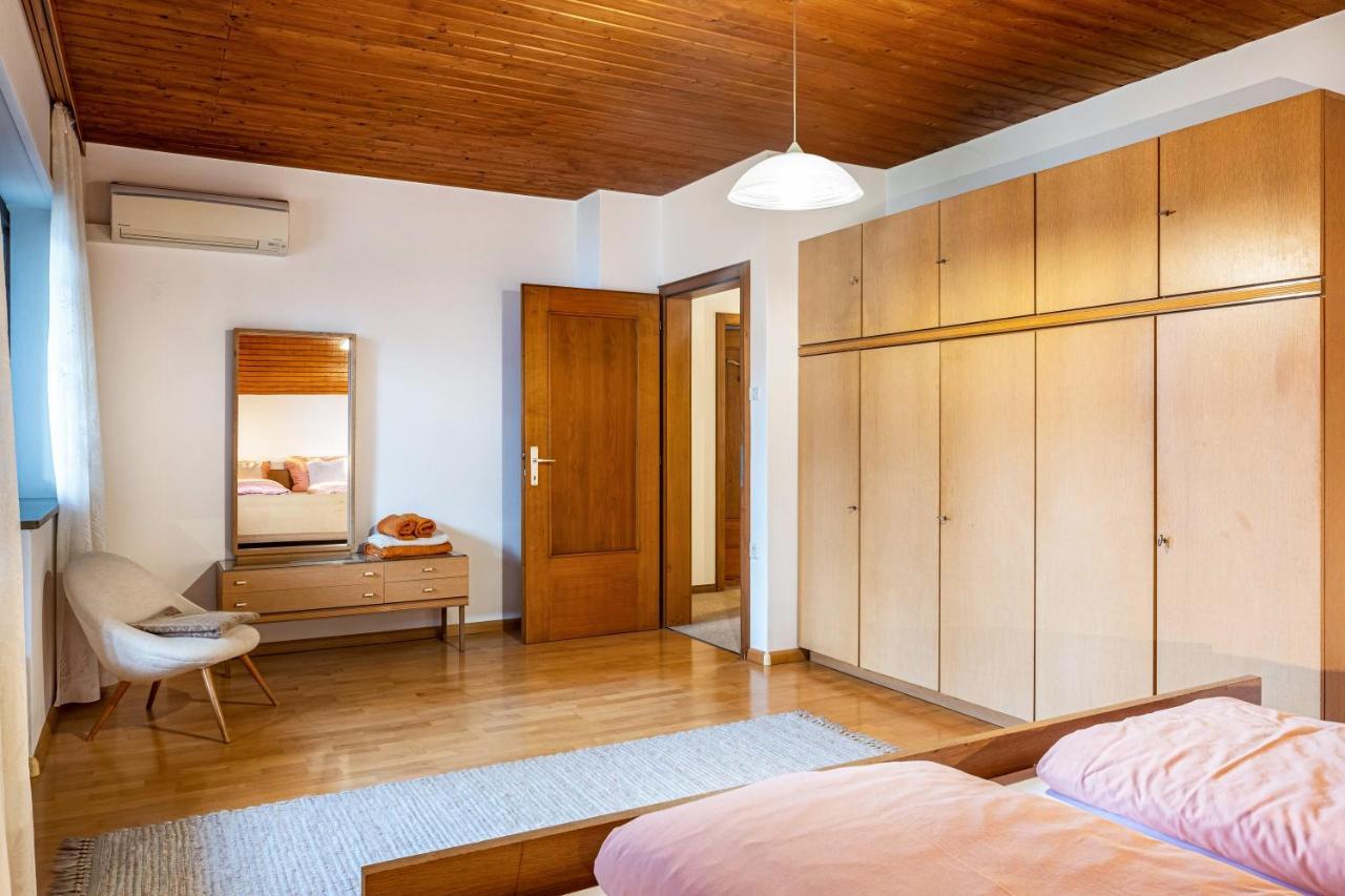 Villa Pinie Apt 1 Terlano Luaran gambar