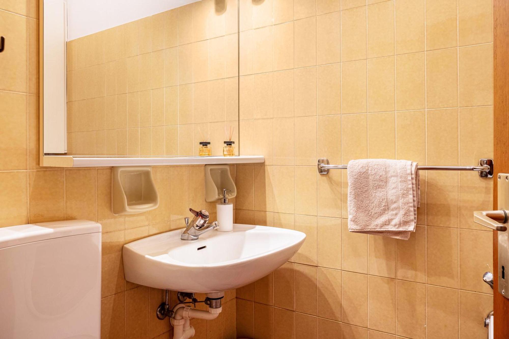 Villa Pinie Apt 1 Terlano Luaran gambar